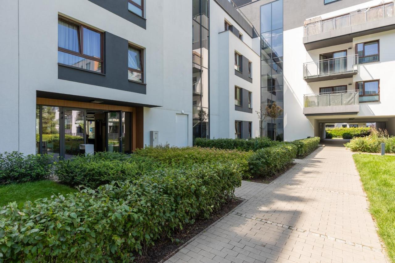 Sarmacka Apartment With Balcony Warsaw Wilanow By Noclegi Renters Exterior photo